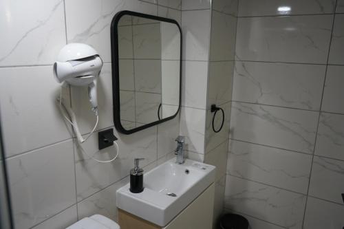Imagen de la habitación del MOF Hotel Edirne. Foto 17