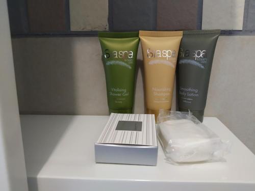 Imagen de la habitación del MOGALE ROYAL GARDENS. Foto 20