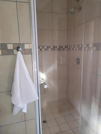 Imagen general del MOGALE ROYAL GARDENS. Foto 16