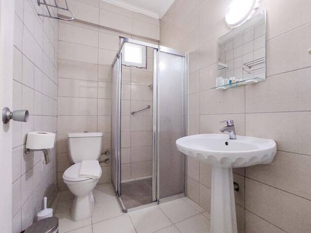 Imagen de la habitación del MORAY DUKA BEACH HOTEL. Foto 18