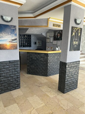 Imagen general del MORAY DUKA BEACH HOTEL. Foto 12