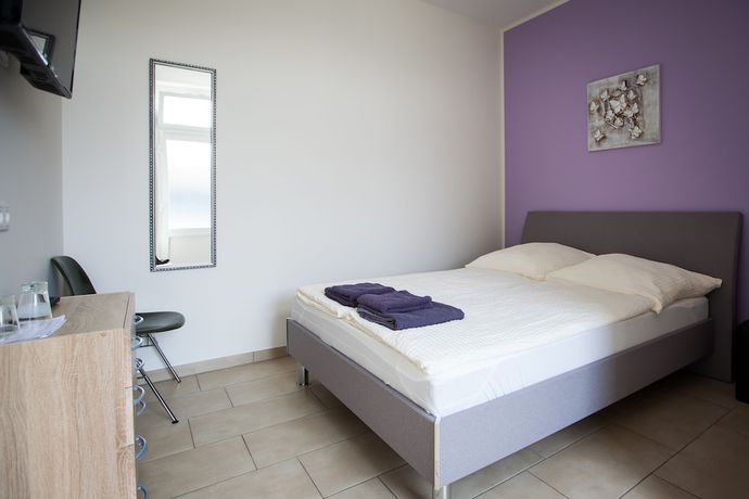 Imagen de la habitación del MOTEL Schlegel. Foto 5
