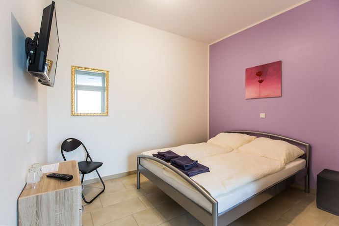 Imagen de la habitación del MOTEL Schlegel. Foto 9