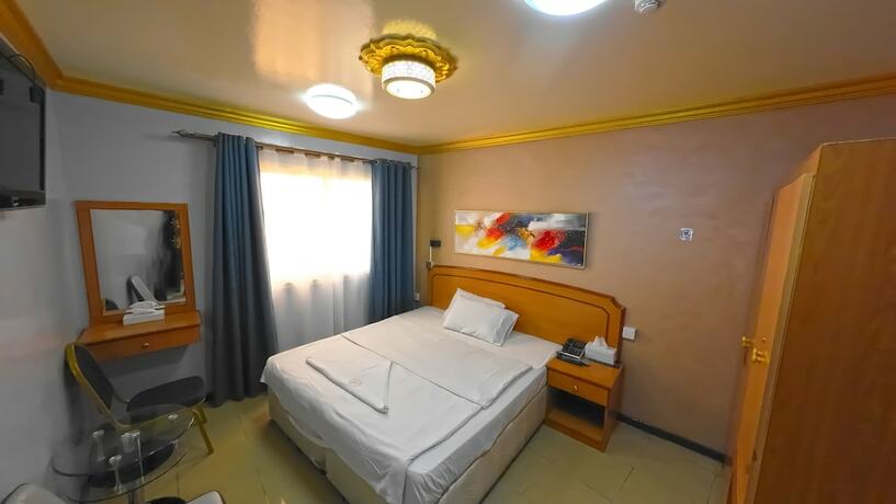 Imagen de la habitación del Maaeen Hotel. Foto 16