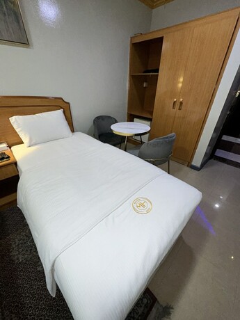 Imagen de la habitación del Maaeen Hotel. Foto 20