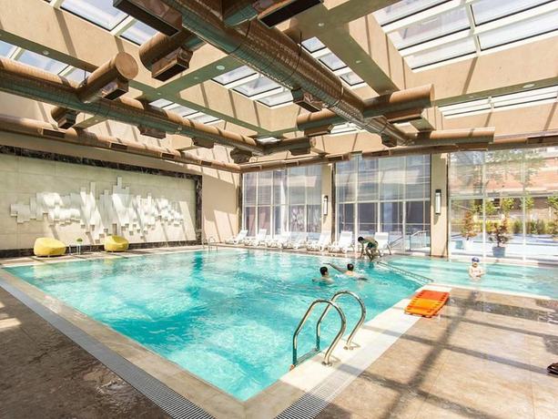 Imagen de la piscina del Mac Vazo Kule. Foto 15