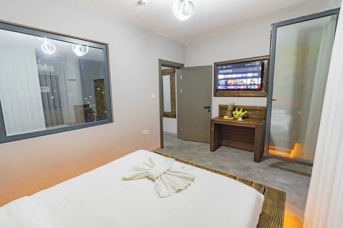 Imagen de la habitación del MacarTaşı Hotel. Foto 11