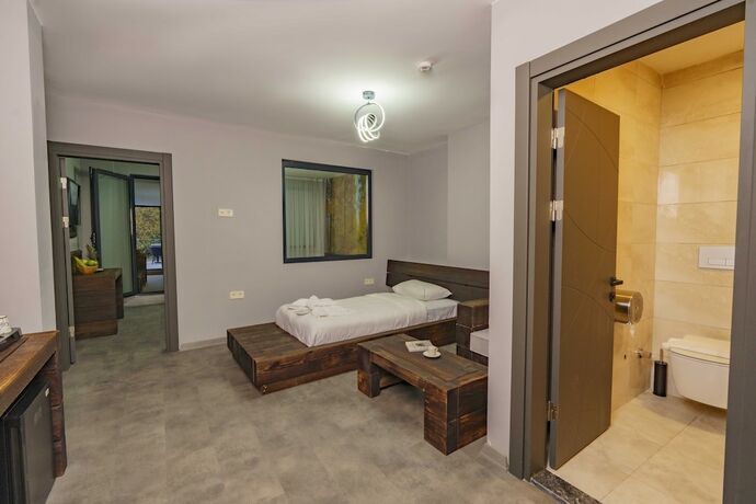 Imagen de la habitación del MacarTaşı Hotel. Foto 12