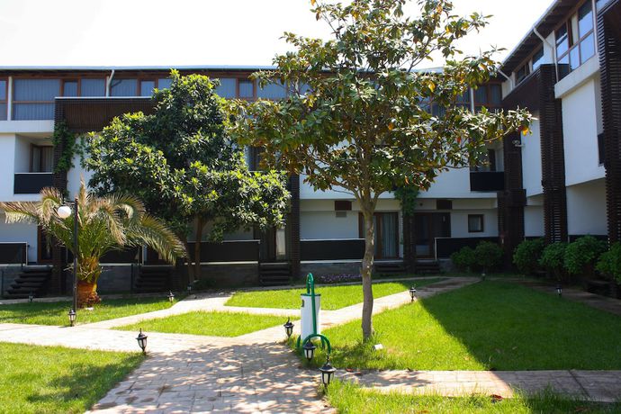 Imagen general del Mad Sea Beach Hotel. Foto 1