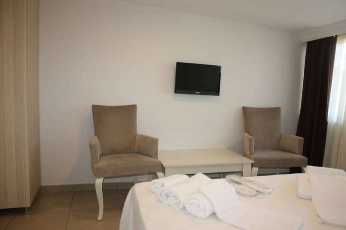 Imagen de la habitación del Mad Sea Beach Hotel. Foto 13