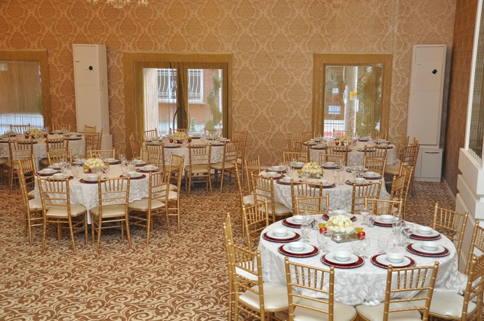 Imagen de los interiores del Madame Tadia Hotel. Foto 16