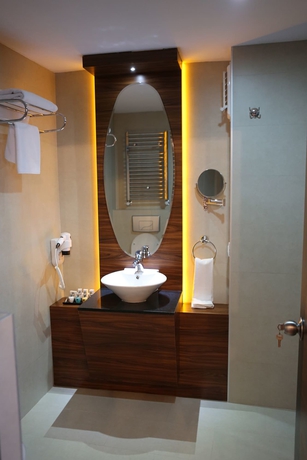 Imagen de la habitación del Madame Tadia Hotel. Foto 15
