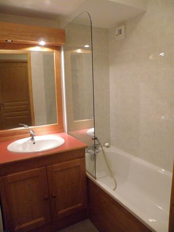 Imagen de los exteriores del Madame Vacances Les Valmonts De Vaujany. Foto 12