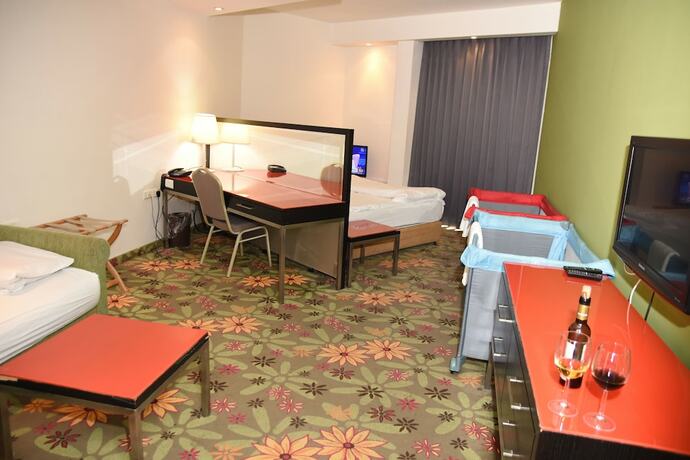 Imagen general del Madison Hotel Nahariya. Foto 10