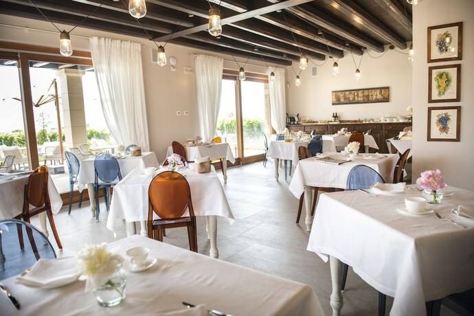 Imagen general del Magari Estates Hotel. Foto 5