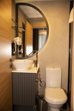 Imagen de la habitación del Mahall Hotel. Foto 10