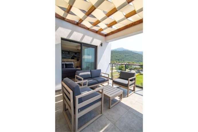Imagen de la habitación del Maia Luxury Beach Hotel and Spa. Foto 17