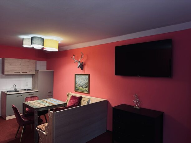 Imagen de la habitación del Maiers Hotel. Foto 17