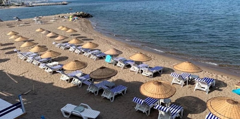 Imagen general del Maira Beach. Foto 10