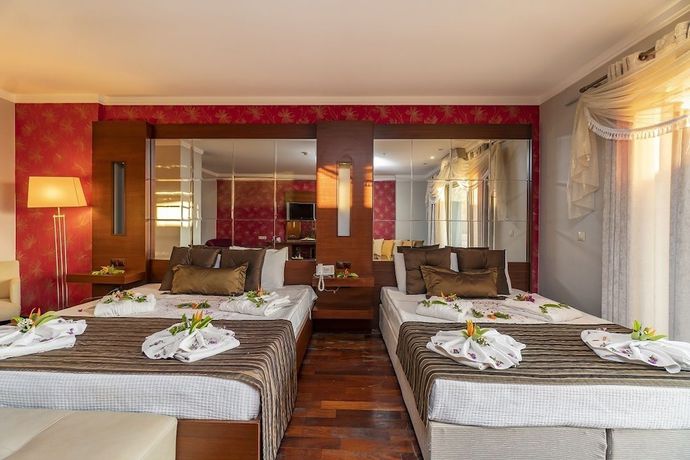 Imagen de la habitación del Maira Deluxe Resort Hotel Bodrum. Foto 3