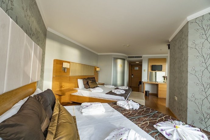 Imagen de la habitación del Maira Deluxe Resort Hotel Bodrum. Foto 17