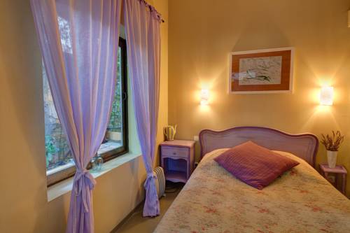 Imagen de la habitación del Maison Bagatelle. Foto 10
