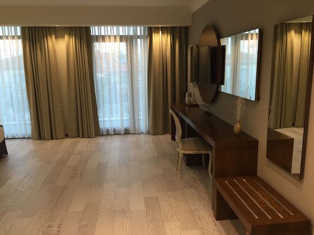 Imagen de la habitación del Maison Vourla Hotel. Foto 17