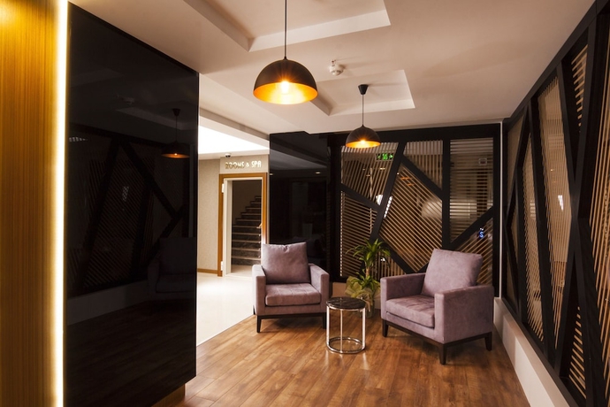 Imagen de los interiores del Majura Hotel. Foto 17