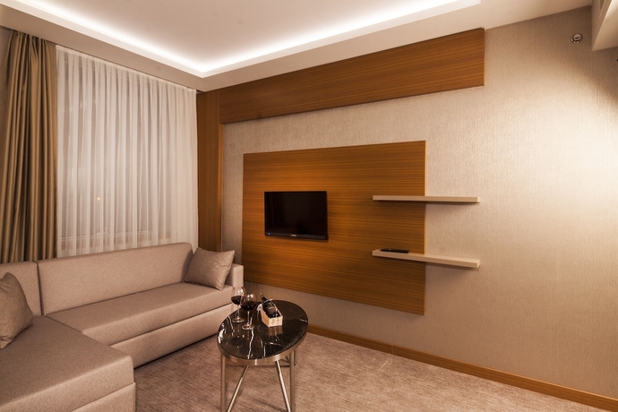 Imagen de la habitación del Majura Hotel. Foto 10