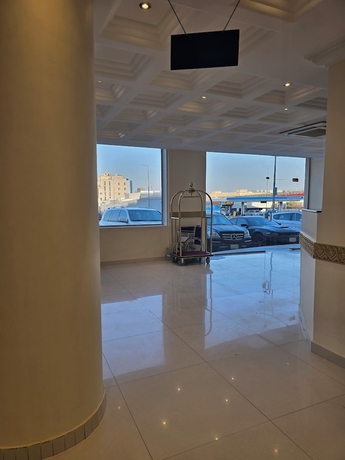 Imagen de los interiores del Makarm Najd 2. Foto 9