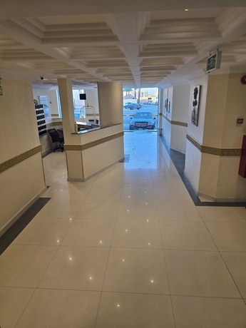 Imagen de los interiores del Makarm Najd 2. Foto 15