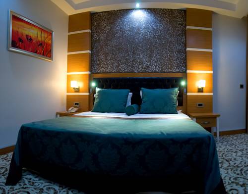 Imagen de la habitación del Malahit Exclusive City Hotel. Foto 2