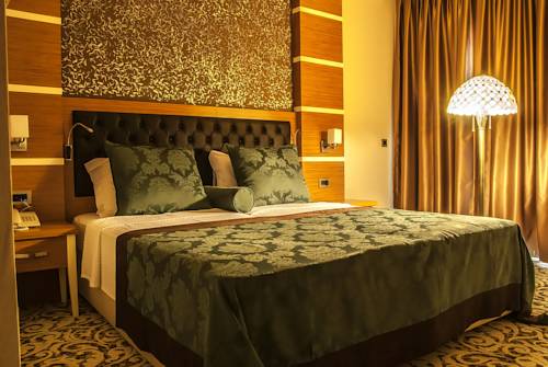 Imagen de la habitación del Malahit Exclusive City Hotel. Foto 3