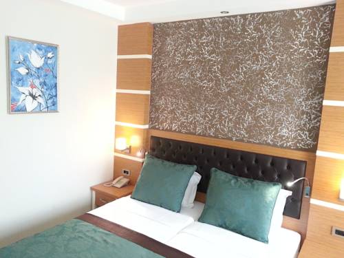 Imagen de la habitación del Malahit Exclusive City Hotel. Foto 4