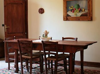 Imagen del bar/restaurante del Malvarina. Foto 2