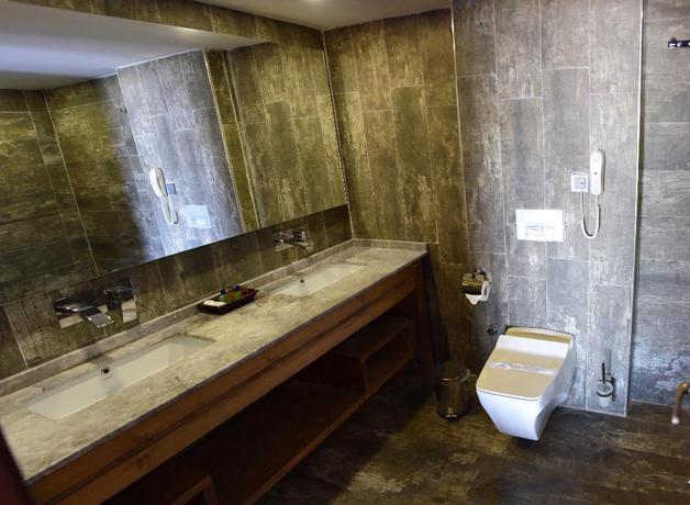 Imagen de la habitación del Manaspark Deluxe Hotel. Foto 16