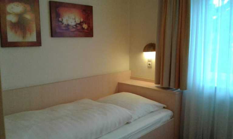 Imagen de la habitación del MandM Hotel - Seevetal. Foto 13