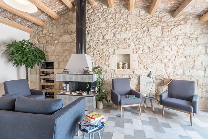 Imagen de los interiores del Mangiabove. Foto 17