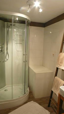 Imagen de la habitación del Manoir De La B&eacute;gaudi&egrave;re. Foto 3