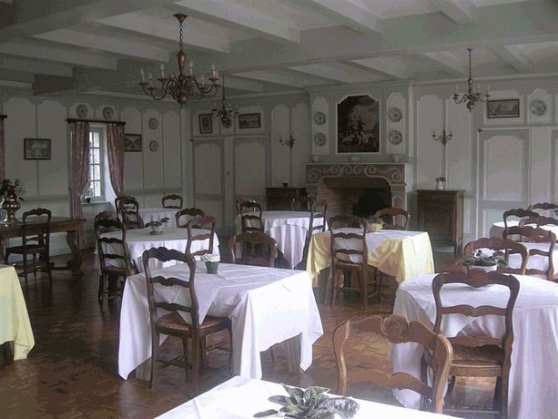 Imagen del bar/restaurante del Manoir Du Stang. Foto 2