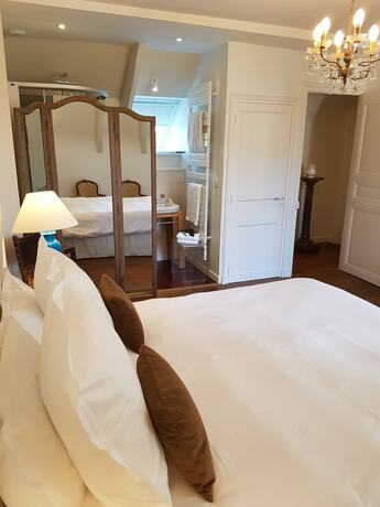 Imagen general del Manoir de Kergrec\'h. Foto 1
