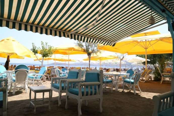 Imagen del bar/restaurante del Manolya Hotel. Foto 6