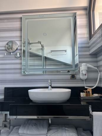 Imagen de la habitación del Manors Hotel. Foto 8
