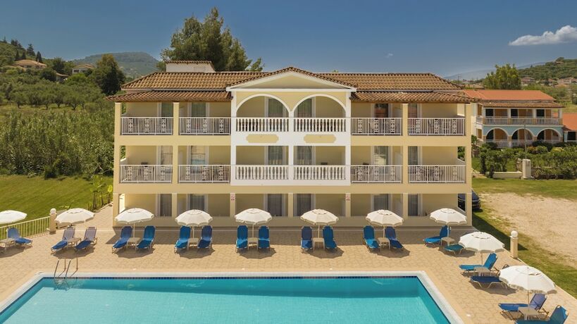 Imagen general del Manousis ApartHotel. Foto 1