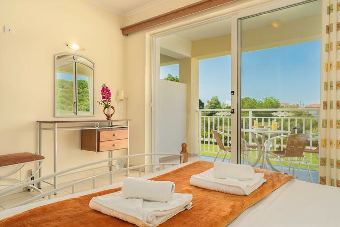 Imagen de la habitación del Manousis ApartHotel. Foto 8