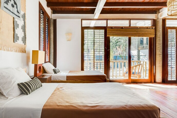Imagen de la habitación del Mantur Beit Oren. Foto 15