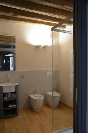 Imagen de la habitación del Maranello Resort Borgo della Montina. Foto 12