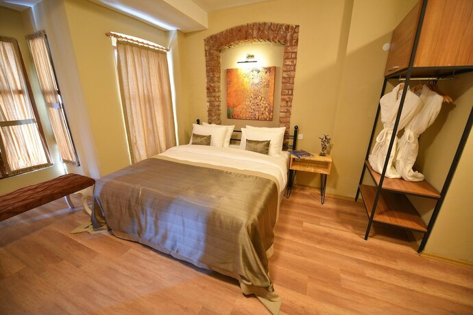 Imagen general del Maravilloso Hotel Pera. Foto 11