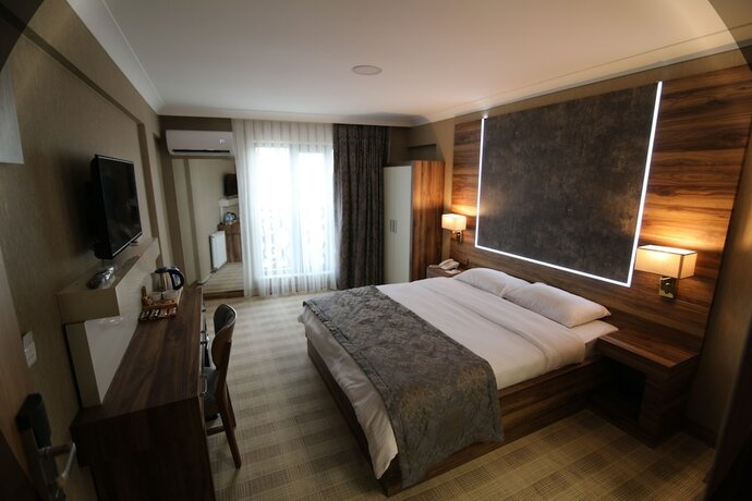 Imagen de la habitación del Marbes Hotel. Foto 17