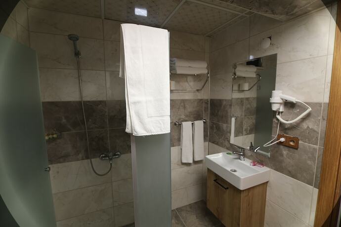 Imagen general del Marbes Hotel. Foto 9